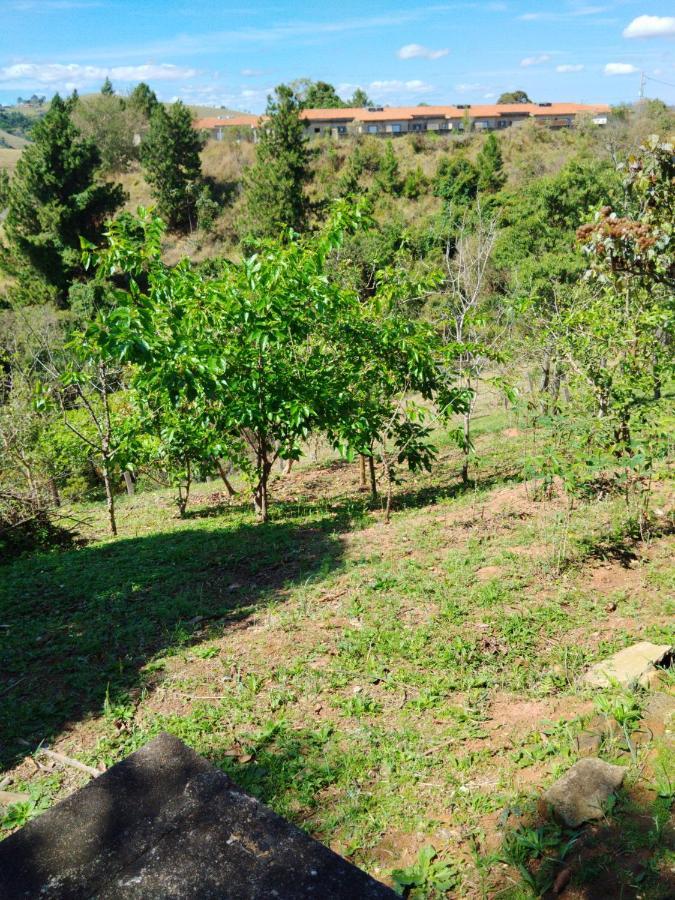 Appartamento Rancho Lux Águas de Lindóia Esterno foto